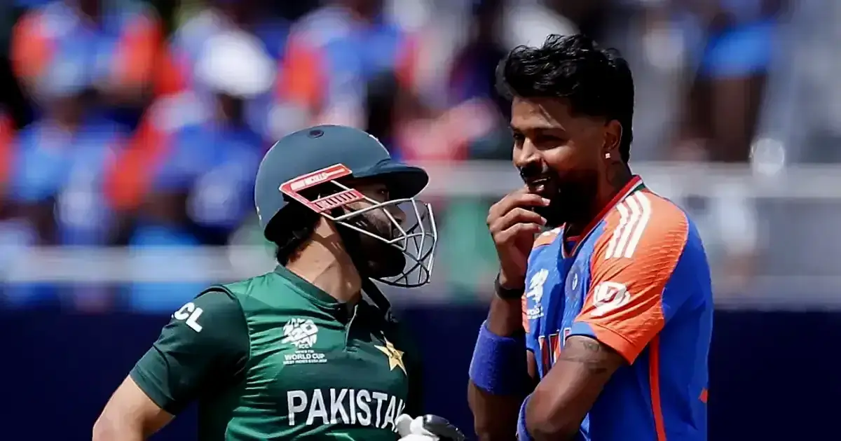 India VS Pakistan match - hardik and pakistan player taking