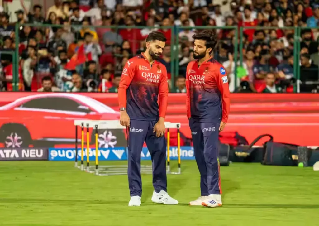 Virat-kohli-and-Rajat-talking-ipl-2025
